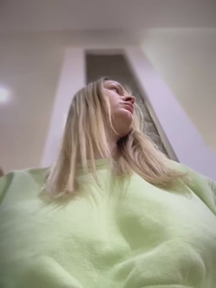 Teya_moon_