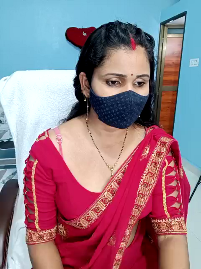 Anu-sexy-cpl