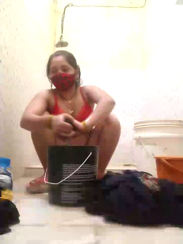 DesiRiya77