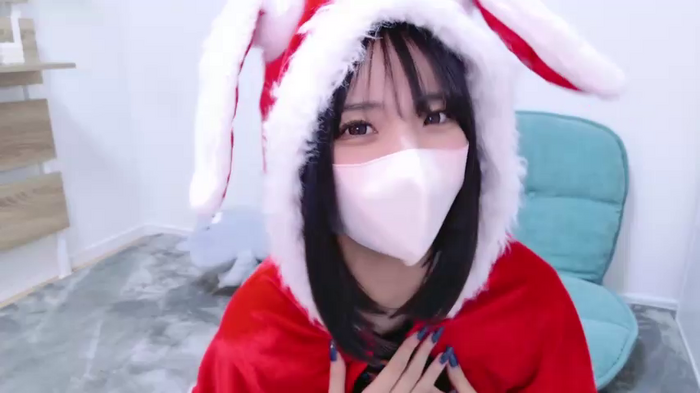 -Yuria-