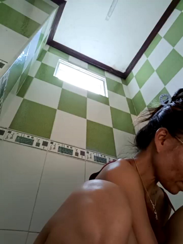 Mama_Eva