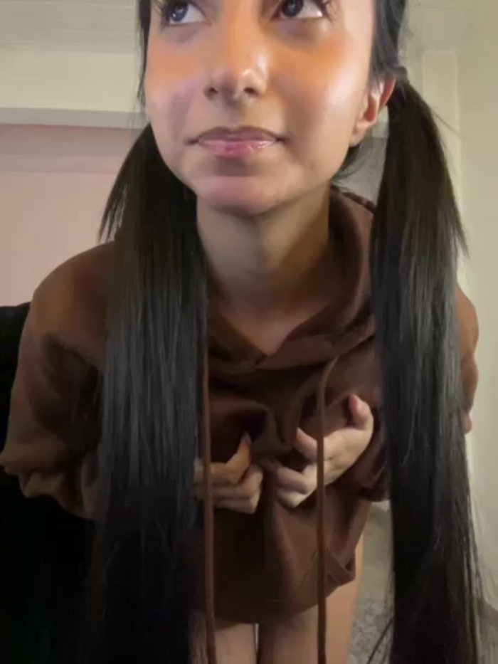 aly_golden_