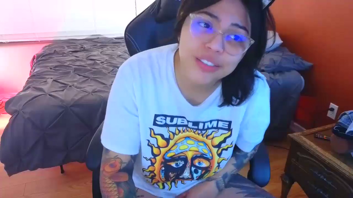 miacanela_xo