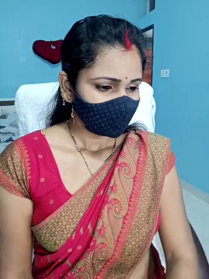 Anu-sexy-cpl