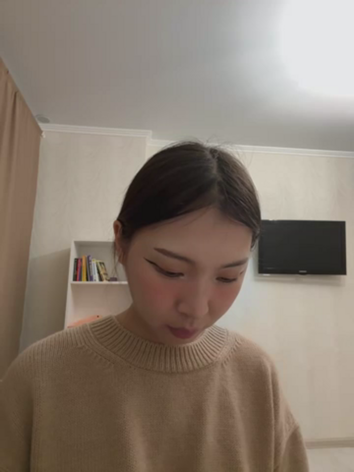 MikaAoki