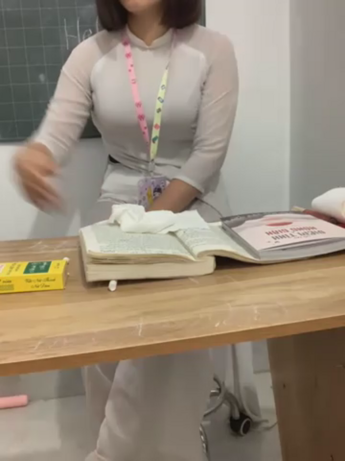 Schoolgirl_6969