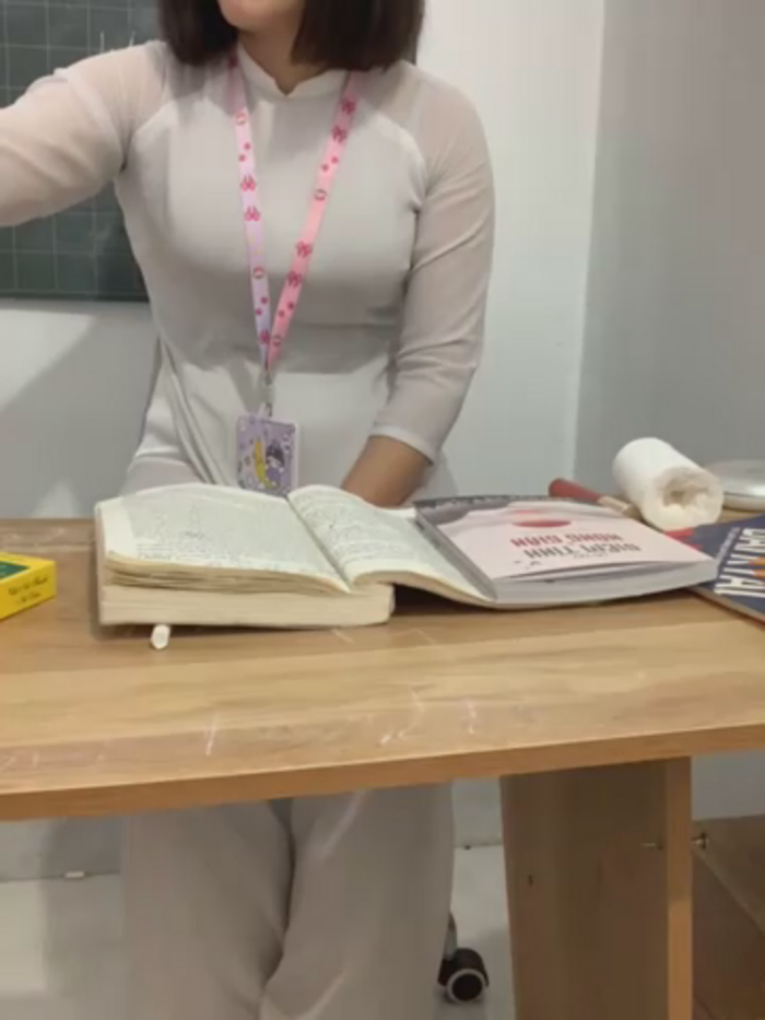 Schoolgirl_6969