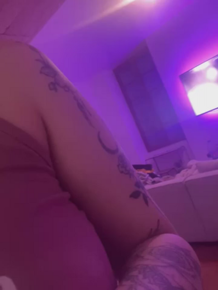queenlo_xxx