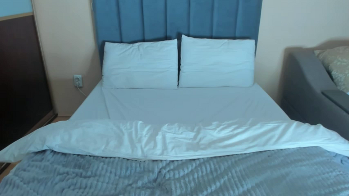 Mimi_Mira