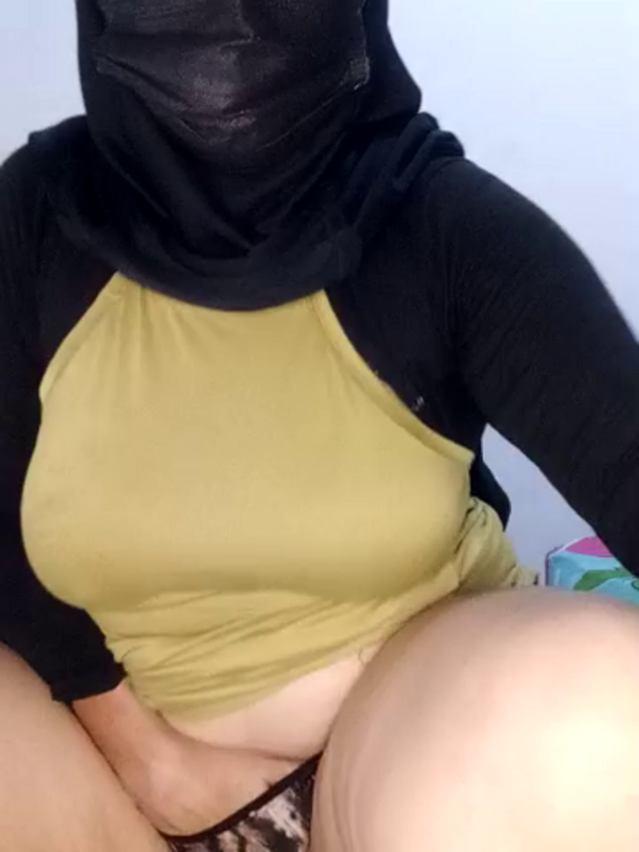 Anaan_Sexy