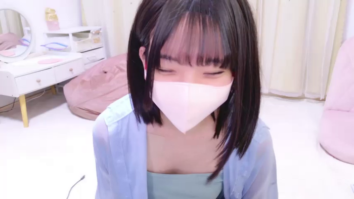 -Yuria-