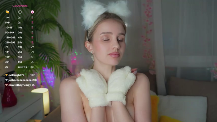 Fluffy-Angel