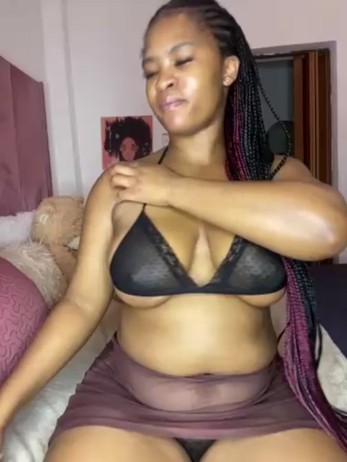 V_Fiona