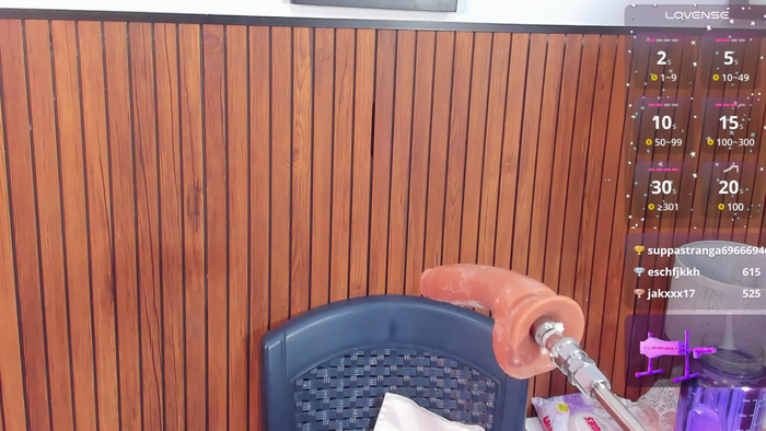 zyle_boobs