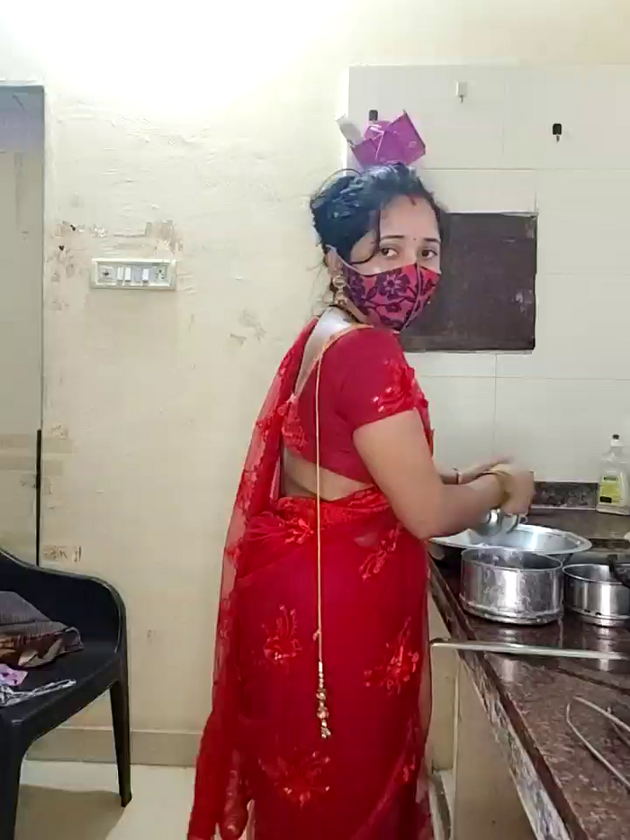 DesiRiya77