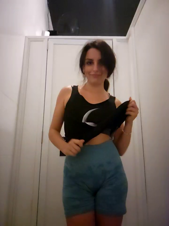 Izabella_Bella