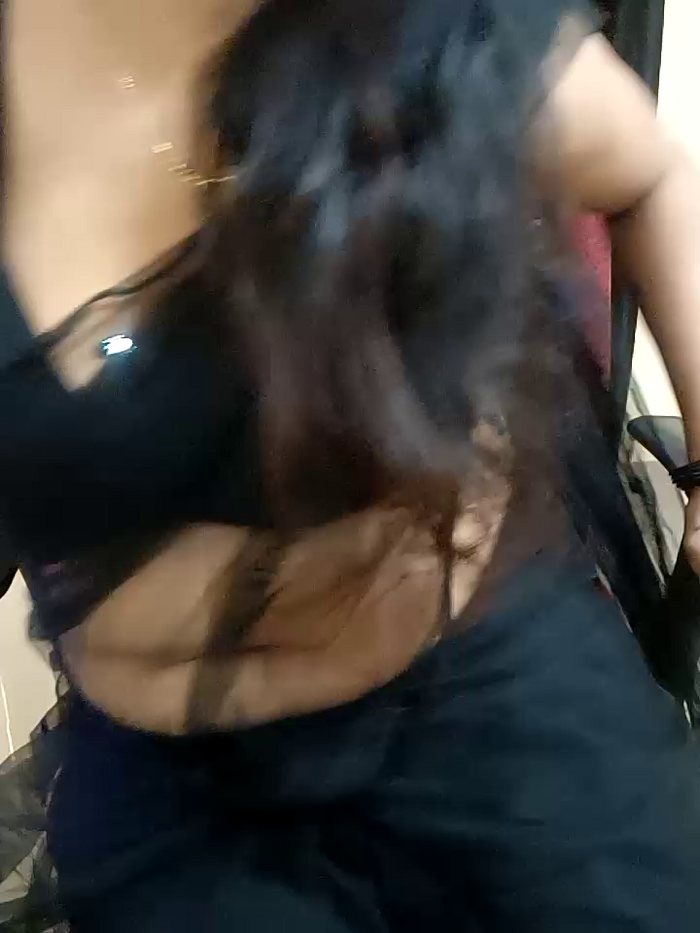 kaamuk_shweta
