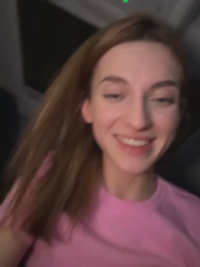 -AngelAri-