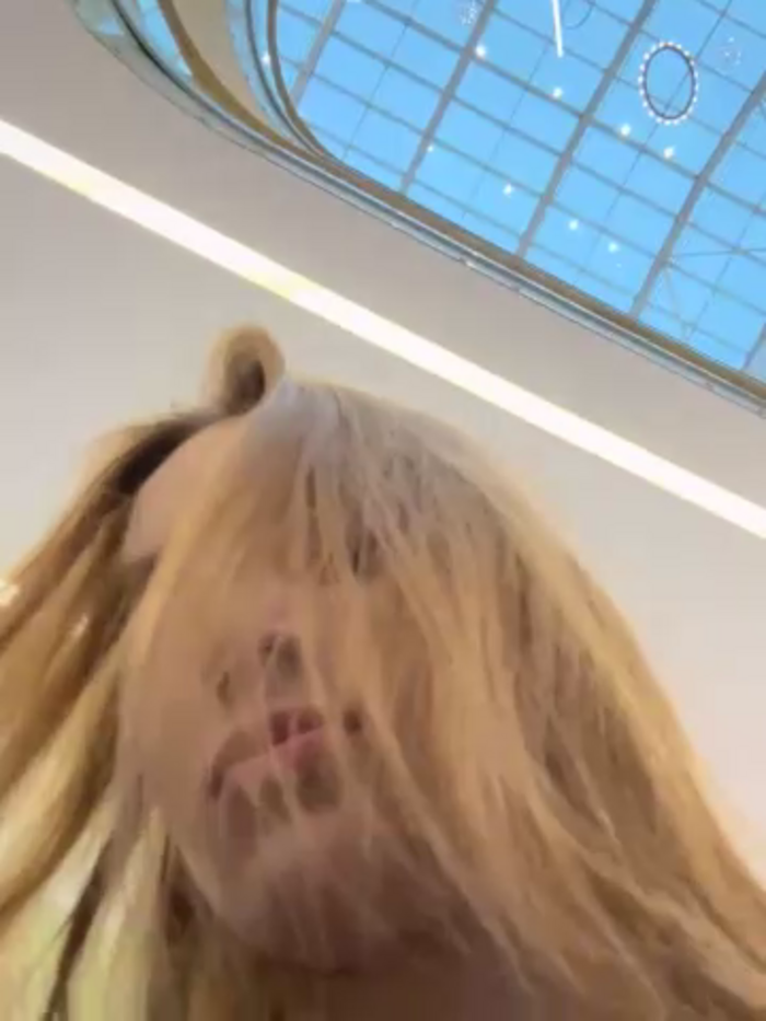 -AngelAri-
