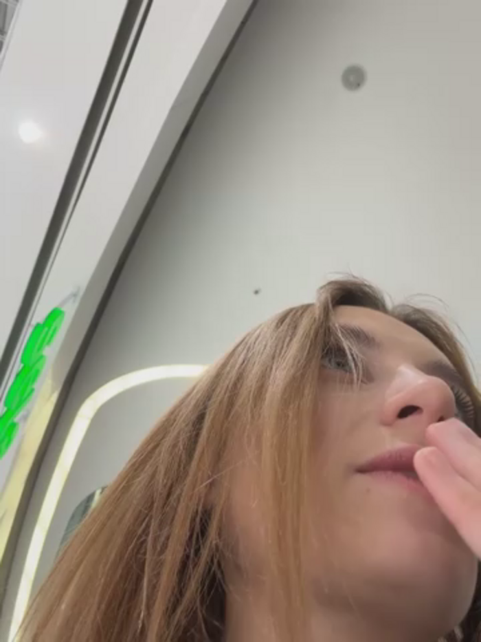 -AngelAri-