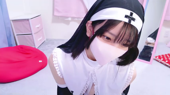 -Yuria-