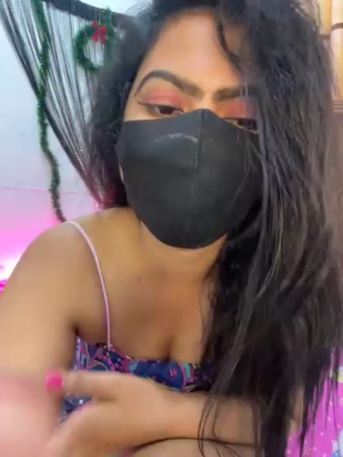 Angel_Zaara