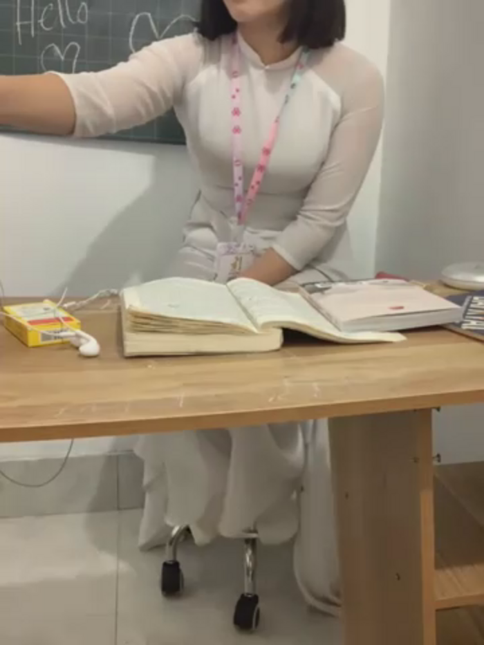 Schoolgirl_6969