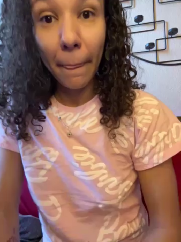 _Neeka_