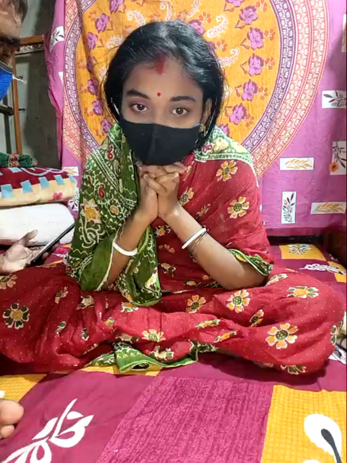 Hotbhabhi85