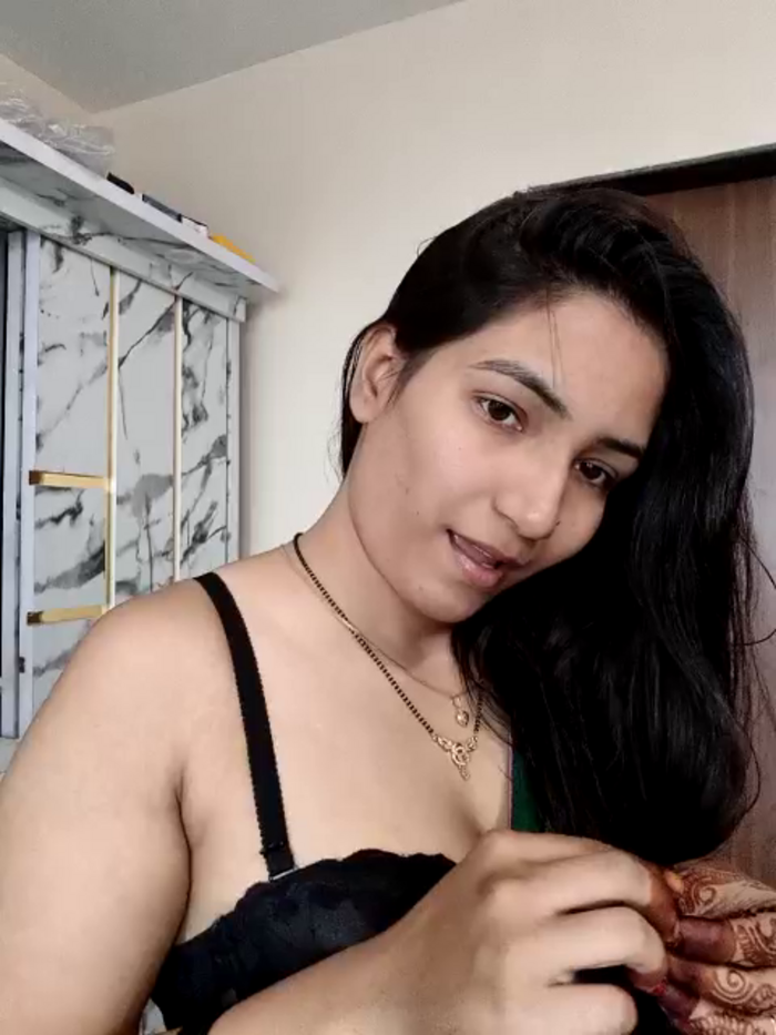 SexyIndianCouple