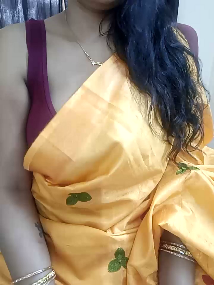 kaamuk_shweta