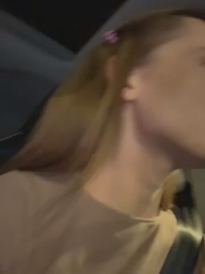 -AngelAri-