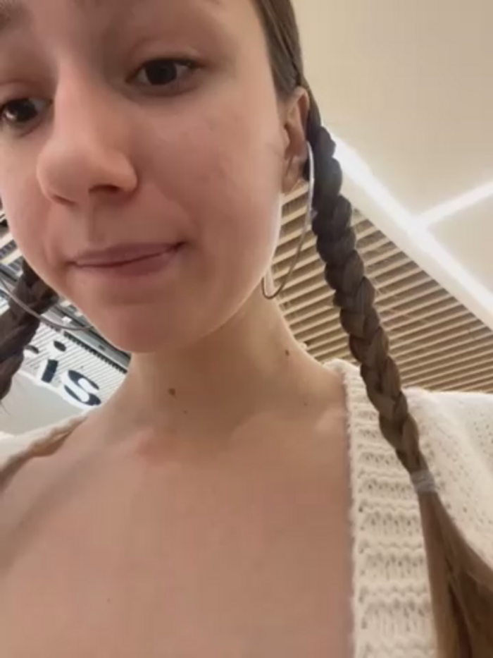 Lia__Love