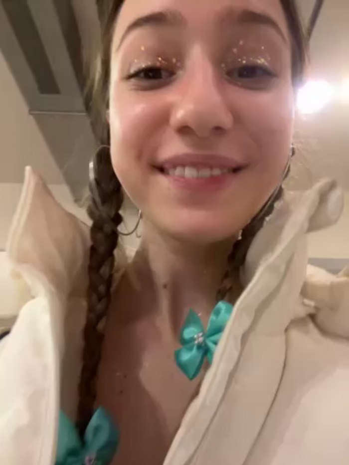 Lia__Love