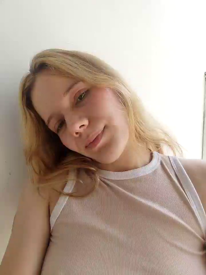 NicoleCut