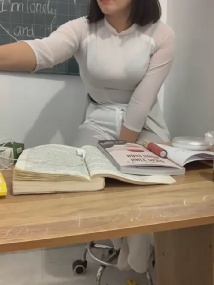 Schoolgirl_6969
