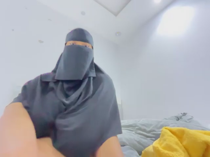 Submissive_Arab