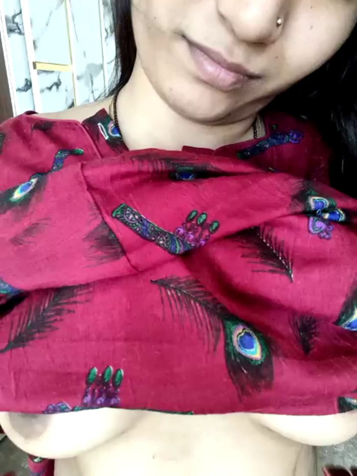 SexyIndianCouple