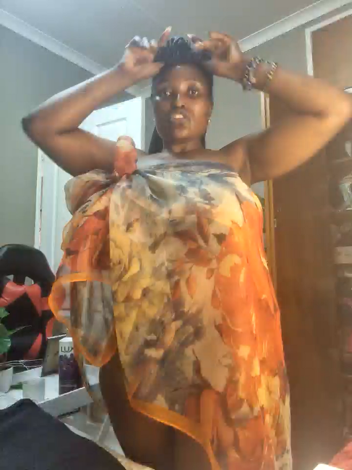 Bustygoddess32
