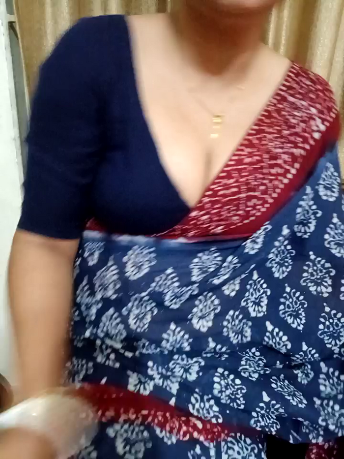 Priya_Boudi