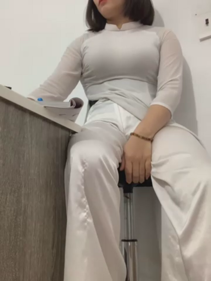Schoolgirl_6969