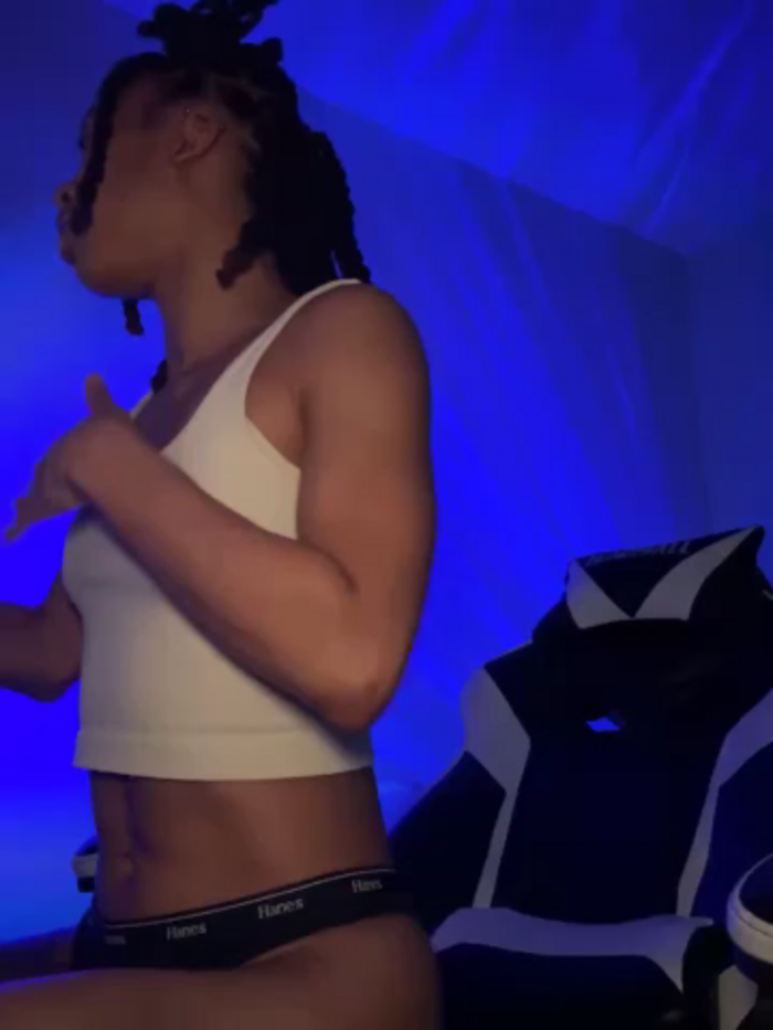 thebrattygoddess