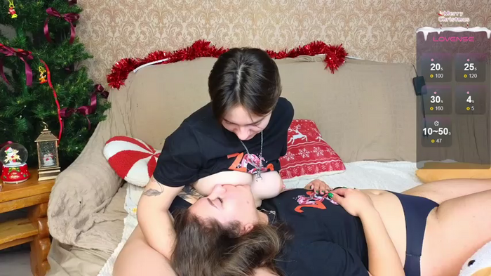 twobabesweet