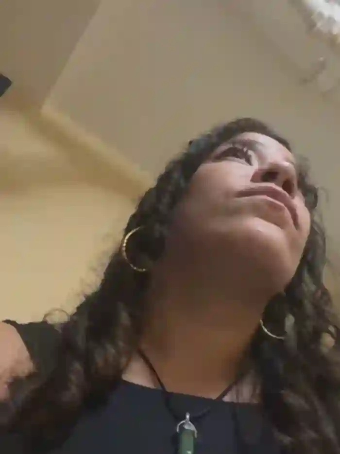 2025/01/01/stripchat-bigbuttbrooklynn-05-13-22