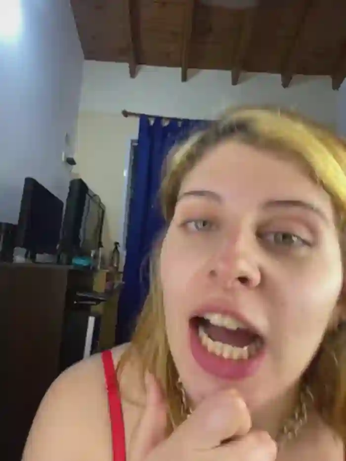 2025/01/01/stripchat-florbich-07-10-55