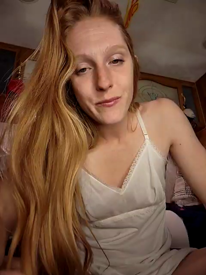 GoldenFlameGoddess