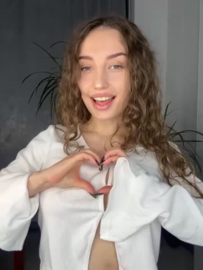 Polli_Kiss