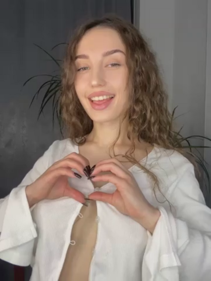 Polli_Kiss