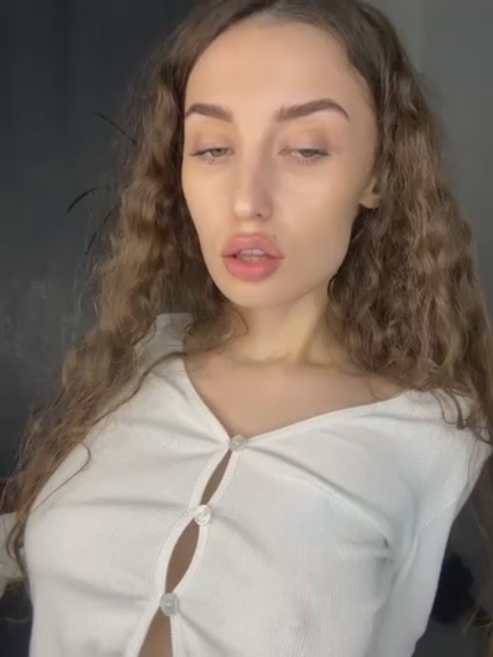 Polli_Kiss