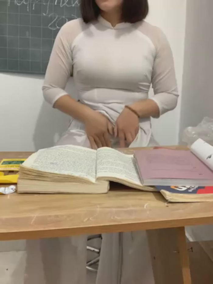 Schoolgirl_6969